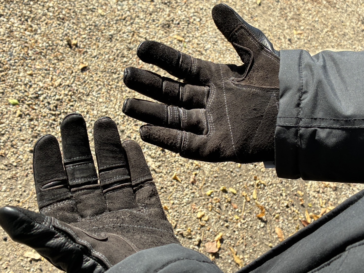 落とすかも？と分かっていても使いたい。nonnative × GRIP SWANY レザーグローブを11年越しに選んだ理由